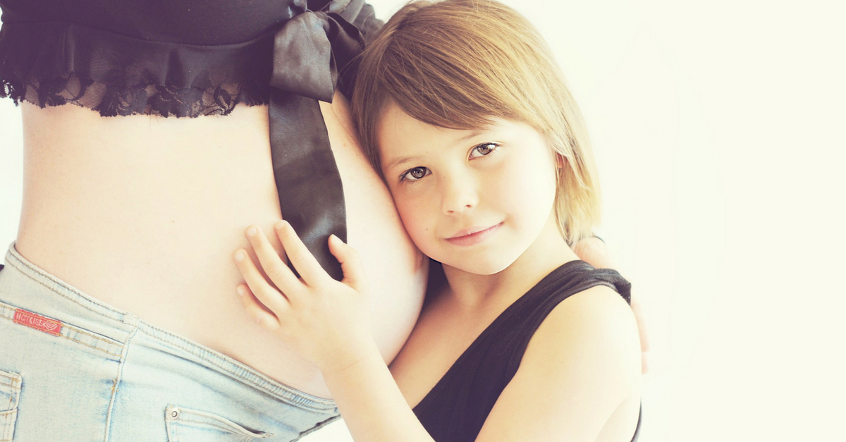 Late Pregnancy Symptoms Before Going Into Labor - 8 Signs To Watch For